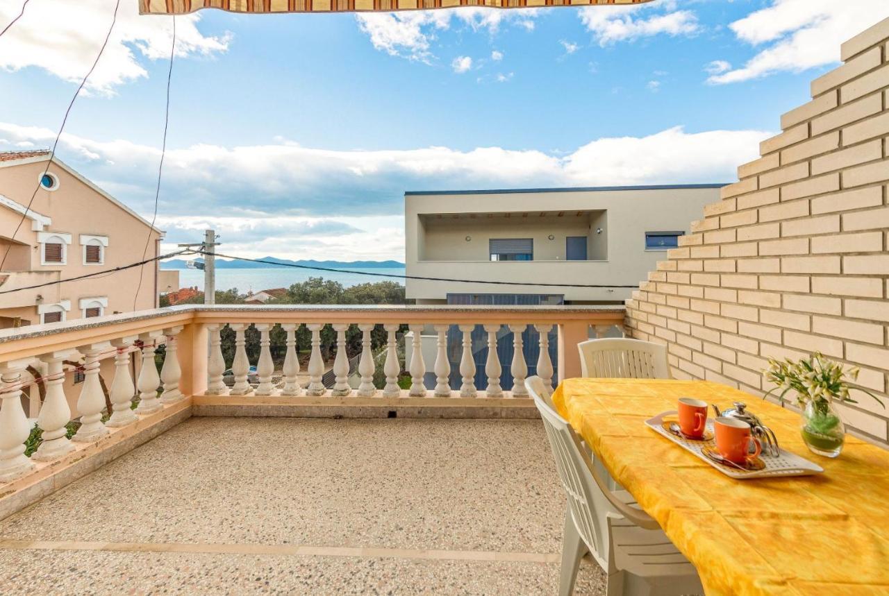 Family Friendly Seaside Apartments Kozino, Zadar - 5749 Petrčane Exterior foto
